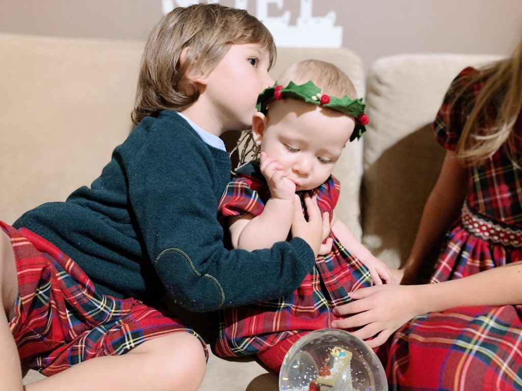 vestito-scozzese-natale-bambini